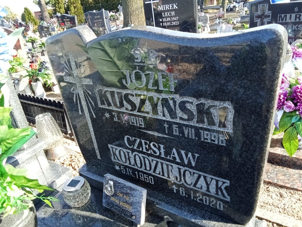 Grób Józef Kuszyński
