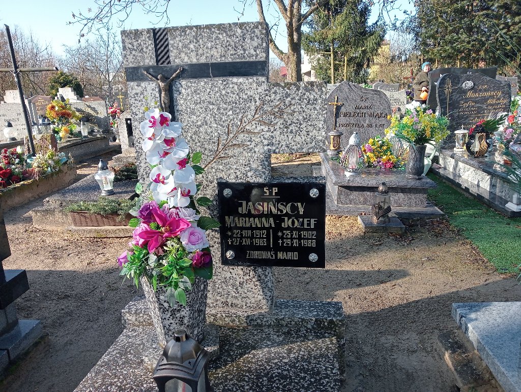 Grób Marianna Jasińska